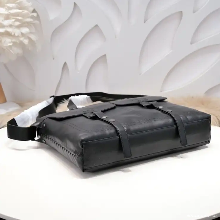 Official Brother Sam 2411YA0049 Bags Veneta Bottega 0710